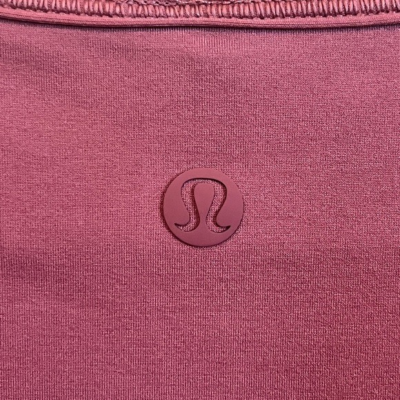 Lululemon top - Picture 4 of 4